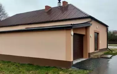 Rewitalizacja budynku świetlicy w miejscowości Rzemienowice 3