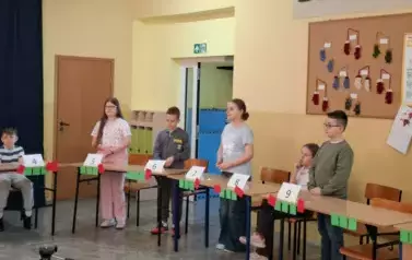 XXXIII TYDZIEŃ KULTURY JĘZYKA W SZKOLE PODSTAWOWEJ IM. MARSZAŁKA J&Oacute;ZEFA PIŁSUDSKIEGO W OPATOWCU 4