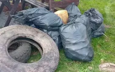 Sprzątanie świata w Gminie Opatowiec 2025 137