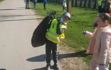 Sprzątanie świata w Gminie Opatowiec 2025 178