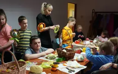 Międzypokoleniowe Warsztaty Wielkanocne w Opatowcu 44