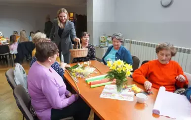 Międzypokoleniowe Warsztaty Wielkanocne w Opatowcu 70