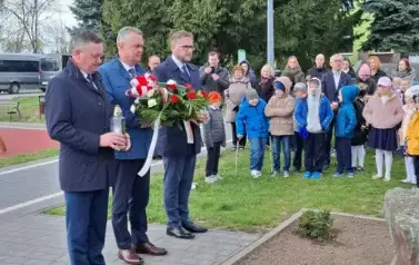 Dzień Pamięci Ofiar Zbrodni Katyńskiej Rocznica Katastrofy Smoleńskiej 7