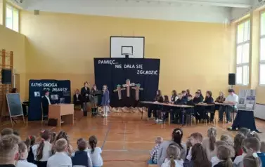 Dzień Pamięci Ofiar Zbrodni Katyńskiej Rocznica Katastrofy Smoleńskiej 23