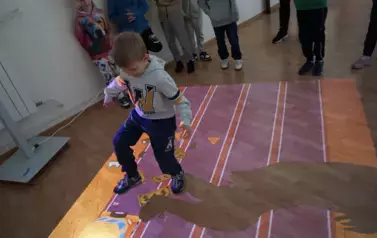 Spektakl teatralny &bdquo;Wyobraźnia czeka ukryta w bibliotekach&rdquo; w ramach Tygodnia Bibliotek 3