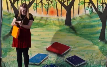 Spektakl teatralny &bdquo;Wyobraźnia czeka ukryta w bibliotekach&rdquo; w ramach Tygodnia Bibliotek 20