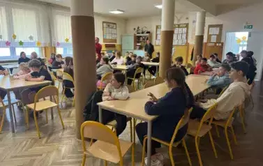 Srebro dla uczni&oacute;w  Zespołu Szkolno-Przedszkolnego w Opatowcu  w eliminacjach powiatowych Og&oacute;lnopolskiego Turnieju Bezpieczeństwa w Ruchu Drogowym 11