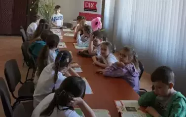 Ciekawe zajęcia w bibliotece realizowane w ramach programu &bdquo;Nasza Mała Biblioteka&rdquo; 4