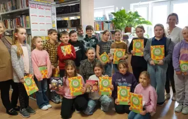 Ciekawe zajęcia w bibliotece realizowane w ramach programu &bdquo;Nasza Mała Biblioteka&rdquo; 6