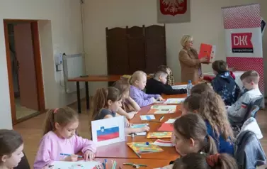 Ciekawe zajęcia w bibliotece realizowane w ramach programu &bdquo;Nasza Mała Biblioteka&rdquo; 8