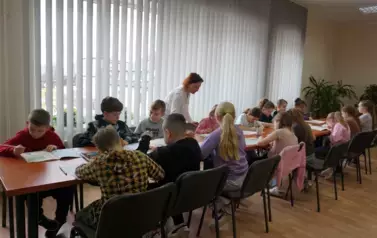Ciekawe zajęcia w bibliotece realizowane w ramach programu &bdquo;Nasza Mała Biblioteka&rdquo; 10