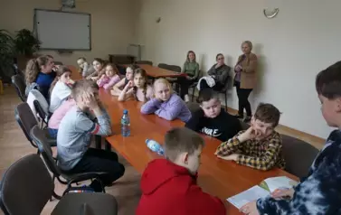 Ciekawe zajęcia w bibliotece realizowane w ramach programu &bdquo;Nasza Mała Biblioteka&rdquo; 19