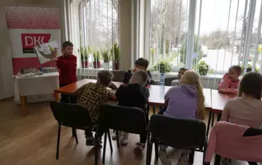 Ciekawe zajęcia w bibliotece realizowane w ramach programu &bdquo;Nasza Mała Biblioteka&rdquo; 22