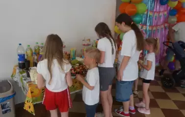 Radość, zabawa i książki &ndash; biblioteka na piknikach  57