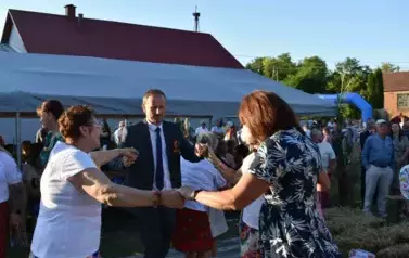 Aparat 1 - Dożynki Gminne w Kocinie - rolnicy podziękowali za plony 27