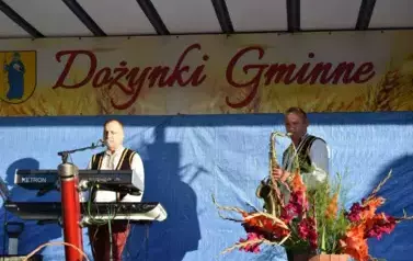 Aparat 1 - Dożynki Gminne w Kocinie - rolnicy podziękowali za plony 28