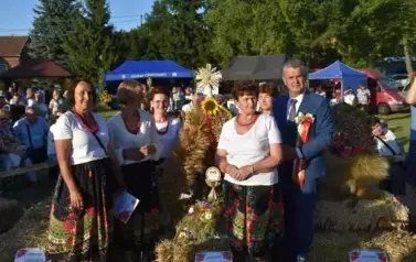 Aparat 1 - Dożynki Gminne w Kocinie - rolnicy podziękowali za plony 47