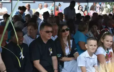 Aparat 1 - Dożynki Gminne w Kocinie - rolnicy podziękowali za plony 99