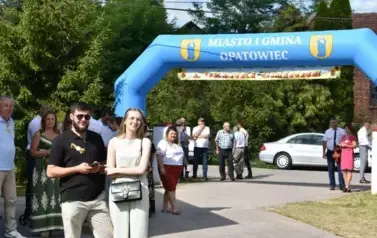 Aparat 1 - Dożynki Gminne w Kocinie - rolnicy podziękowali za plony 100