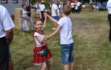 Aparat 1 - Dożynki Gminne w Kocinie - rolnicy podziękowali za plony 107