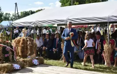 Aparat 1 - Dożynki Gminne w Kocinie - rolnicy podziękowali za plony 113