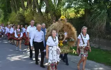 Aparat 1 - Dożynki Gminne w Kocinie - rolnicy podziękowali za plony 177