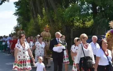Aparat 1 - Dożynki Gminne w Kocinie - rolnicy podziękowali za plony 185