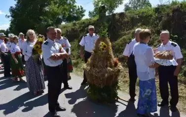 Aparat 1 - Dożynki Gminne w Kocinie - rolnicy podziękowali za plony 198