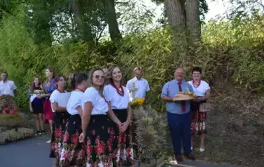 Aparat 1 - Dożynki Gminne w Kocinie - rolnicy podziękowali za plony 212