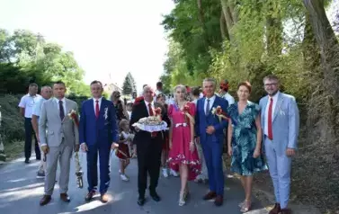 Aparat 1 - Dożynki Gminne w Kocinie - rolnicy podziękowali za plony 217