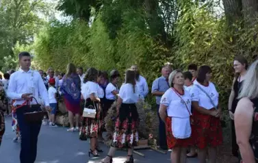 Aparat 1 - Dożynki Gminne w Kocinie - rolnicy podziękowali za plony 218