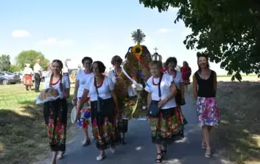 Aparat 1 - Dożynki Gminne w Kocinie - rolnicy podziękowali za plony 233