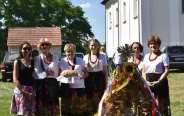 Aparat 1 - Dożynki Gminne w Kocinie - rolnicy podziękowali za plony 234