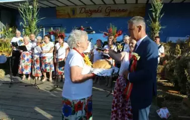 Aparat 2 - Dożynki Gminne w Kocinie - rolnicy podziękowali za plony 12