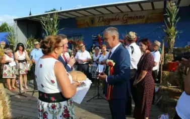 Aparat 2 - Dożynki Gminne w Kocinie - rolnicy podziękowali za plony 34