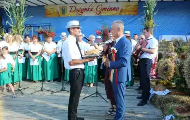 Aparat 2 - Dożynki Gminne w Kocinie - rolnicy podziękowali za plony 56