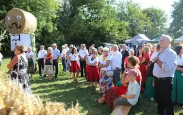 Aparat 2 - Dożynki Gminne w Kocinie - rolnicy podziękowali za plony 66