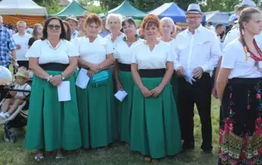 Aparat 2 - Dożynki Gminne w Kocinie - rolnicy podziękowali za plony 86