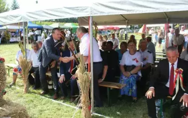 Aparat 2 - Dożynki Gminne w Kocinie - rolnicy podziękowali za plony 165