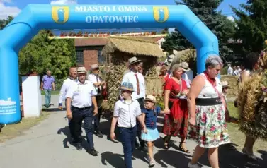 Aparat 2 - Dożynki Gminne w Kocinie - rolnicy podziękowali za plony 249