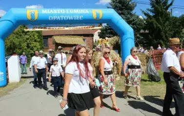 Aparat 2 - Dożynki Gminne w Kocinie - rolnicy podziękowali za plony 250