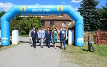 Aparat 2 - Dożynki Gminne w Kocinie - rolnicy podziękowali za plony 272