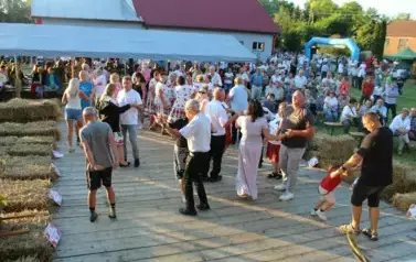 Aparat 3 - Dożynki Gminne w Kocinie - rolnicy podziękowali za plony 16