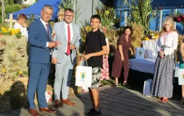 Aparat 3 - Dożynki Gminne w Kocinie - rolnicy podziękowali za plony 51