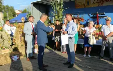 Aparat 3 - Dożynki Gminne w Kocinie - rolnicy podziękowali za plony 65