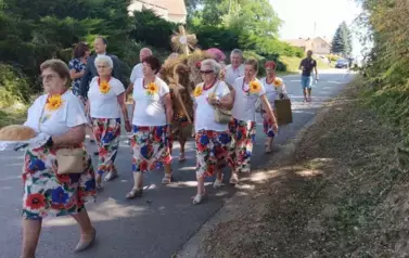 Aparat 3 - Dożynki Gminne w Kocinie - rolnicy podziękowali za plony 77