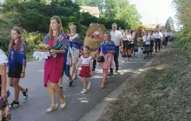Aparat 3 - Dożynki Gminne w Kocinie - rolnicy podziękowali za plony 90
