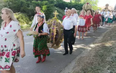 Aparat 3 - Dożynki Gminne w Kocinie - rolnicy podziękowali za plony 92