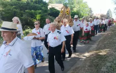 Aparat 3 - Dożynki Gminne w Kocinie - rolnicy podziękowali za plony 94