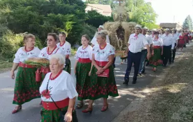 Aparat 3 - Dożynki Gminne w Kocinie - rolnicy podziękowali za plony 95